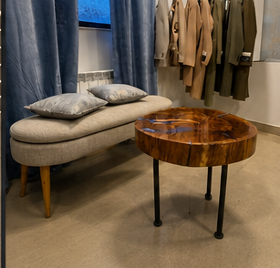 wood_table_lounge